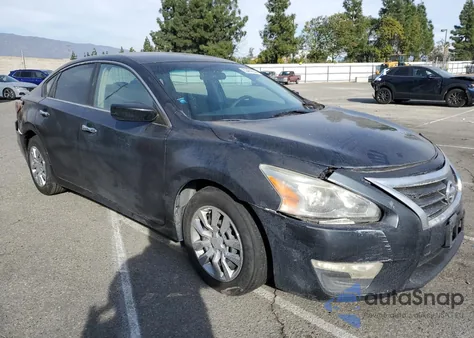 2013 Nissan Altima 2.5 z USA, uszkodzony, nr VIN 1N4AL3AP1DC109764